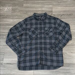 Hurley Men's Black and Gray Plaid Button-Down Shirt